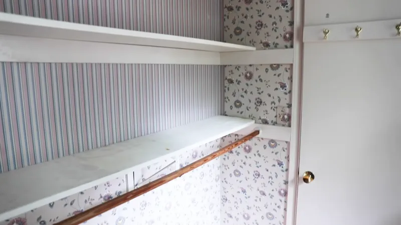 Pre-wallpapered Sheetrock